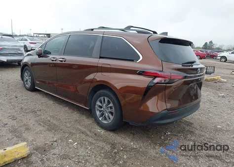 2021 Toyota Sienna Xle z USA, uszkodzony, nr VIN 5TDYRKEC2MS064504
